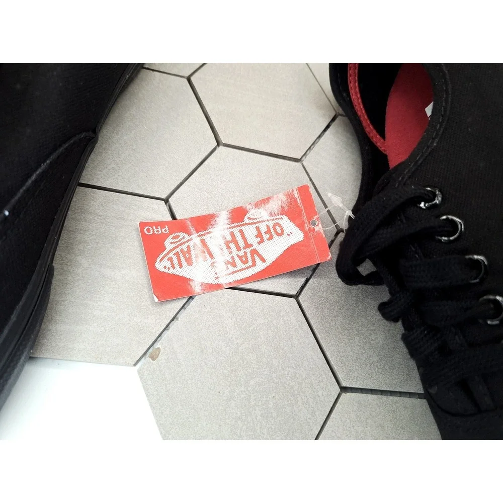 Vans Authentic Pro Triple Black Skateboard‎ Shoes Men 6.5 / Women 8 2010s Rare
